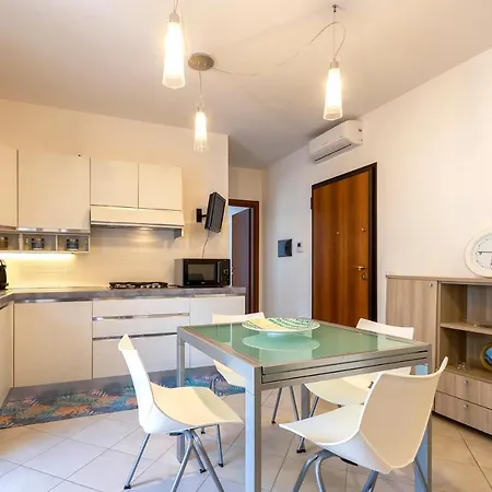 Апартаменты Tidy House *